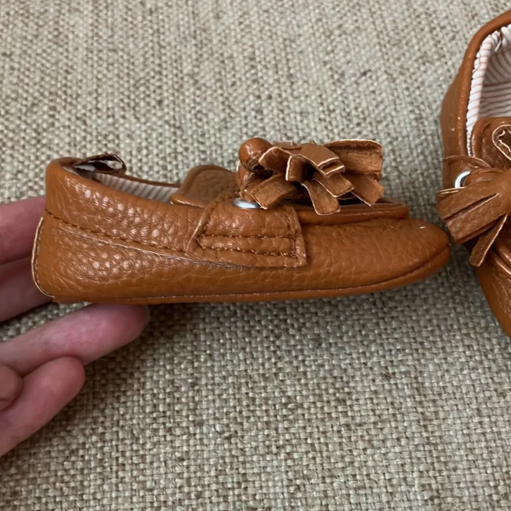 Baby 3-6 months moccasin shoes